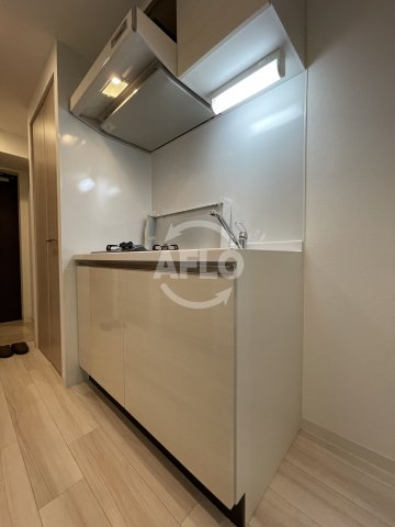 キッチン　ワールドアイ難波南PORTA　2口ガスシステムキッチン