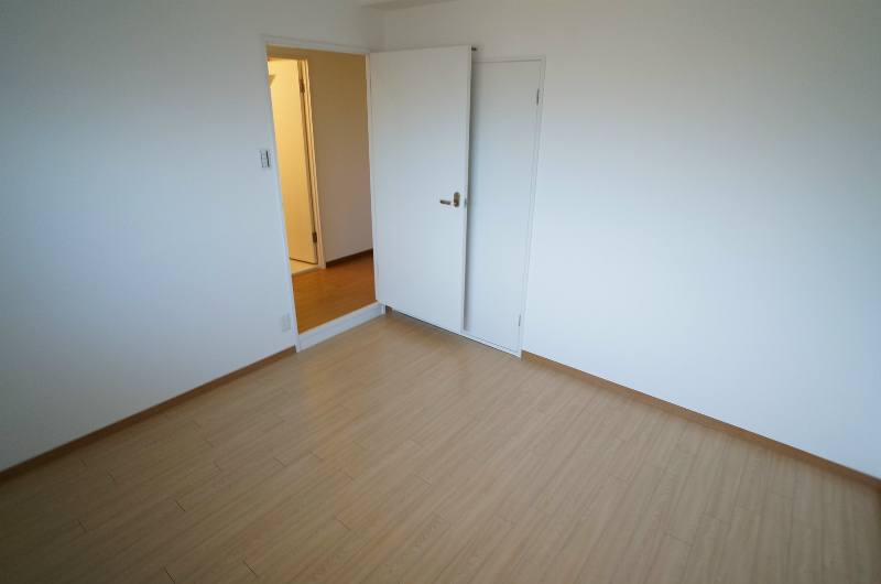 収納　※反転タイプ・別号室の写真です★（実際のお部屋とは異なります
