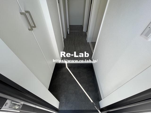 玄関　※参考として他のお部屋の写真