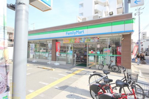 コンビニ　ファミリーマート 城東えなみ店（コンビニ）まで446m