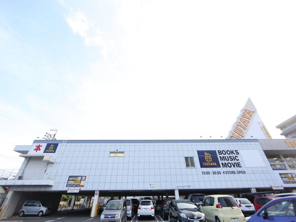 その他　ＴＳＵＴＡＹＡ 上小田井店 (レンタルビデオ)（その他）まで863m