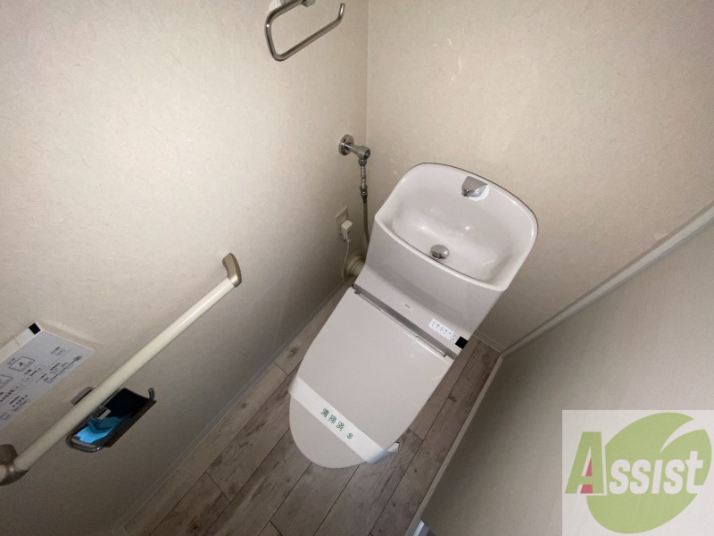 トイレ　トイレです。ウォシュレット付を探している方、おすすめです！