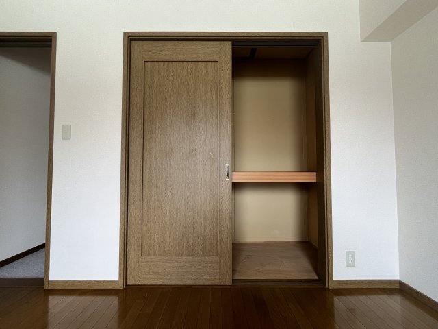 ヴェルクール貝塚の内装写真
