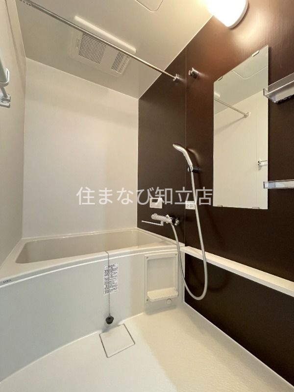 バス・シャワールーム　別部屋写真