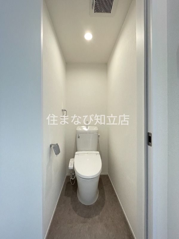 トイレ　別部屋写真