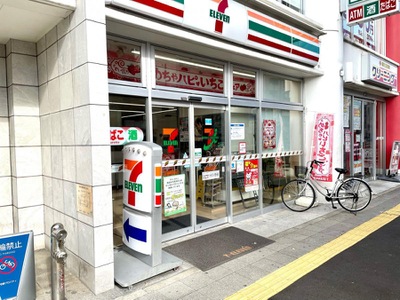 コンビニ　セブンイレブン 名古屋黒川駅前店（コンビニ）まで515m