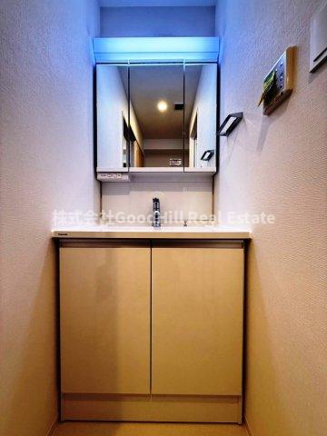 洗面設備　スプランディッド新大阪8