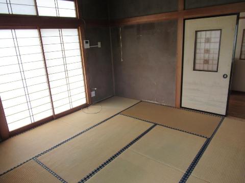 居室・リビング　室内