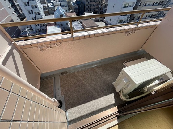 バルコニー　※別号屋の写真です