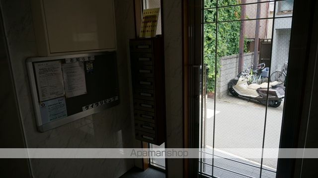 ロビー　ロビー