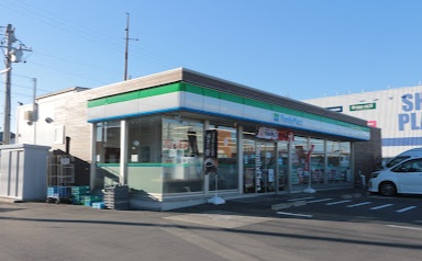 コンビニ　ファミリーマート 袋井泉町店（コンビニ）まで594m