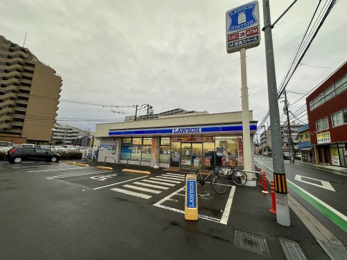 コンビニ　ローソン 八王子大和田町六丁目店（コンビニ）まで348m