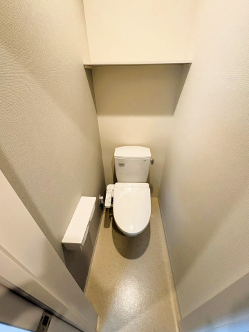 トイレ　※同タイプの写真です