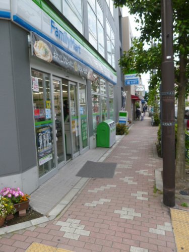 コンビニ　ファミリーマート　江東森下4丁目店（コンビニ）まで133m
