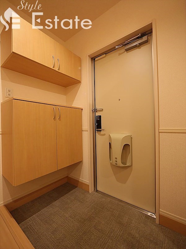玄関　玄関