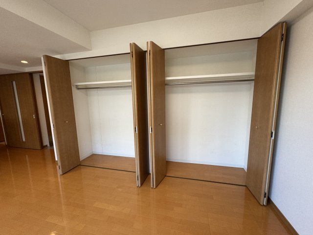 収納　※別部屋の参考写真