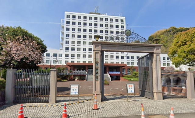 大学・短大　常葉大学　静岡瀬名キャンパス（大学・短大）まで2300m