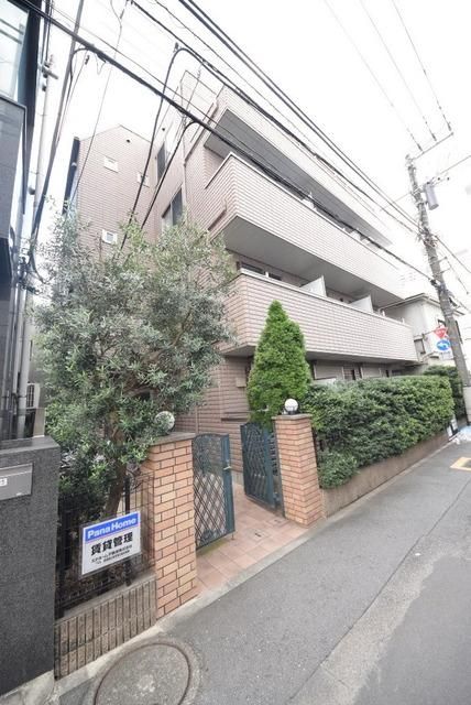 建物外観　新宿都心エリアへのアクセスバッチリ