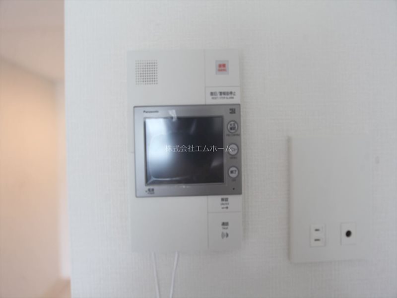セキュリティ　TVモニター付インターホン完備