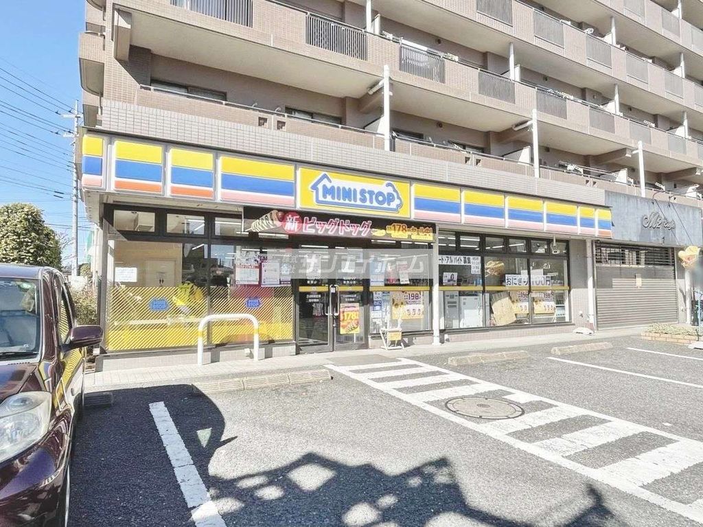 コンビニ　ミニストップ新狭山店（コンビニ）まで490m