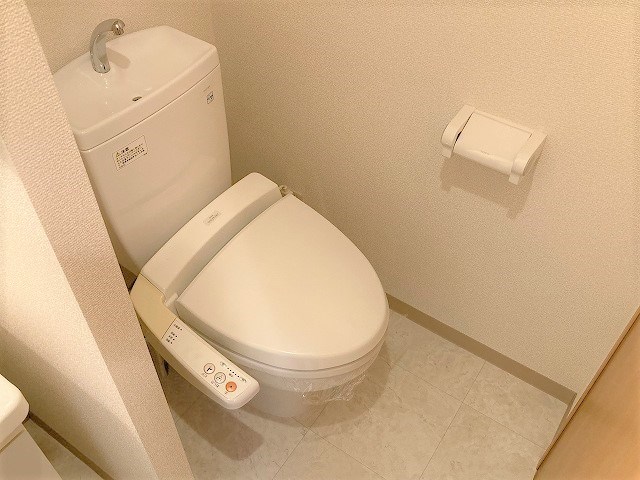 トイレ　参考写真。