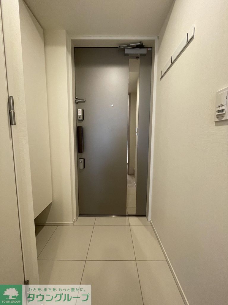 玄関　設備