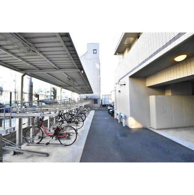 駐車場　駐輪場