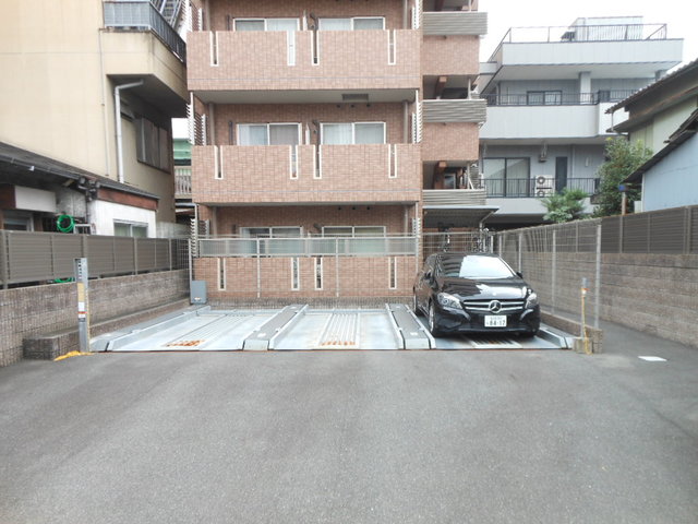 駐車場　機械式駐車場