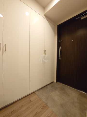 玄関　リライフ浅草店