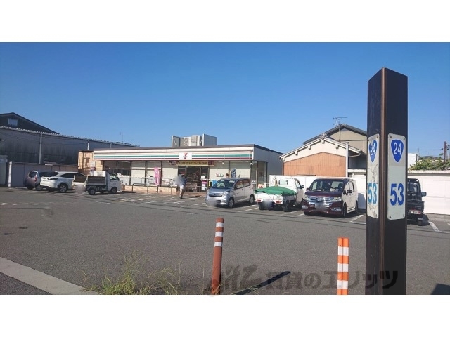 コンビニ　セブンイレブン田原本鍵店（コンビニ）まで950m