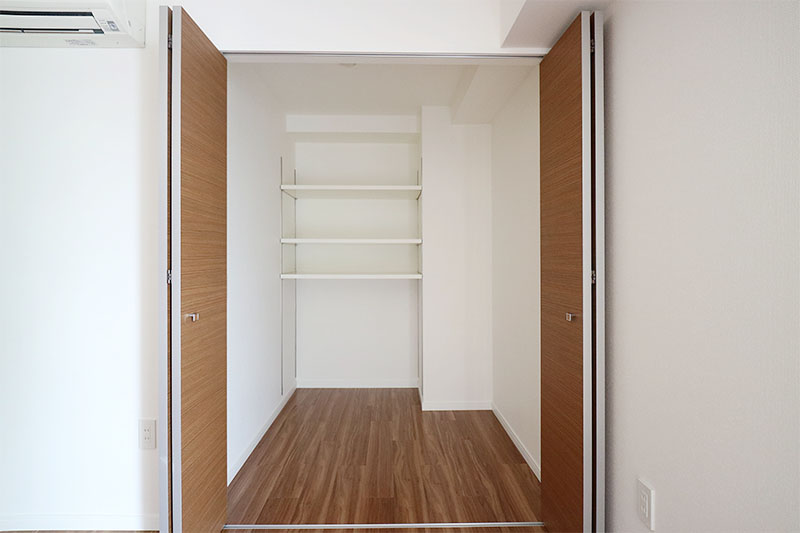 収納　※写真は同物件の別部屋です