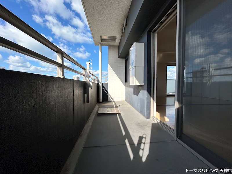 バルコニー　※別号室の参考写真です。