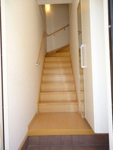 玄関　収納もある玄関です