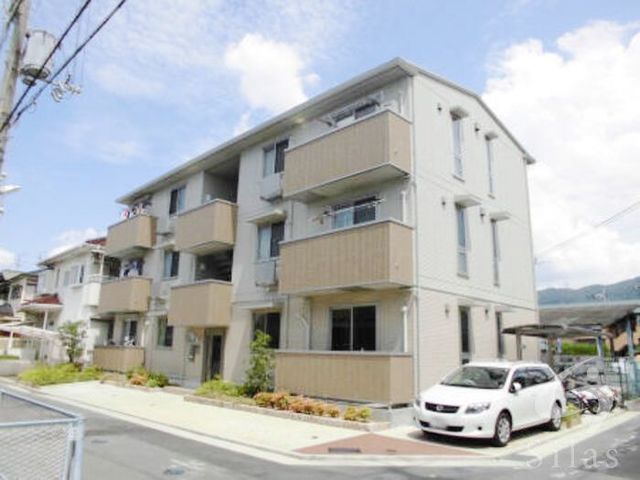 近鉄大阪線 高安駅 徒歩6分 築15年