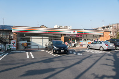 コンビニ　セブンイレブン 世田谷通り店（コンビニ）まで294m