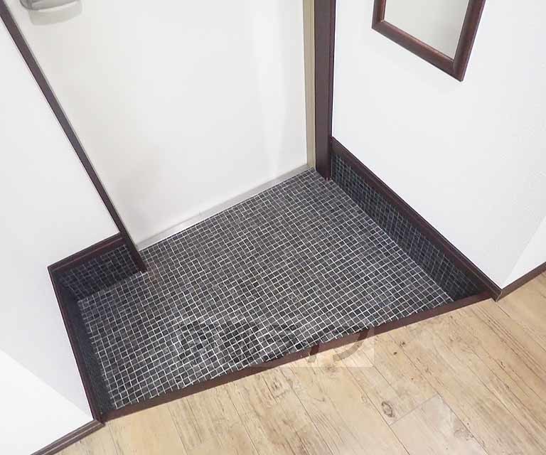 玄関　すっきりとした玄関です。