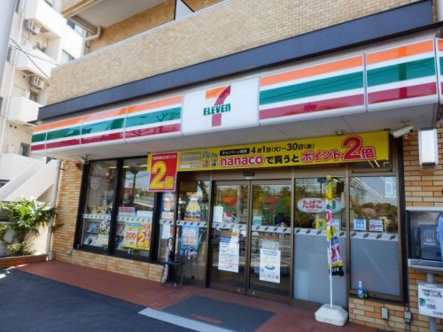 コンビニ　セブンイレブン・大田洗足池店（コンビニ）まで1038m