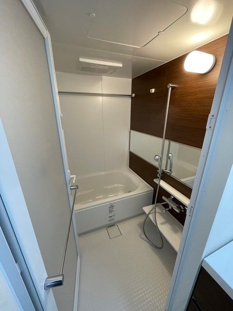 バス・シャワールーム