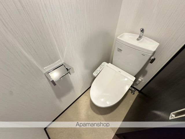 近鉄奈良線 八戸ノ里駅 徒歩4分 6階建 築3年のトイレ写真