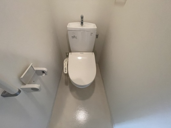トイレ　※別部屋の写真です