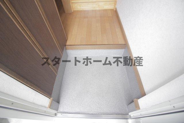 玄関　明るい玄関です