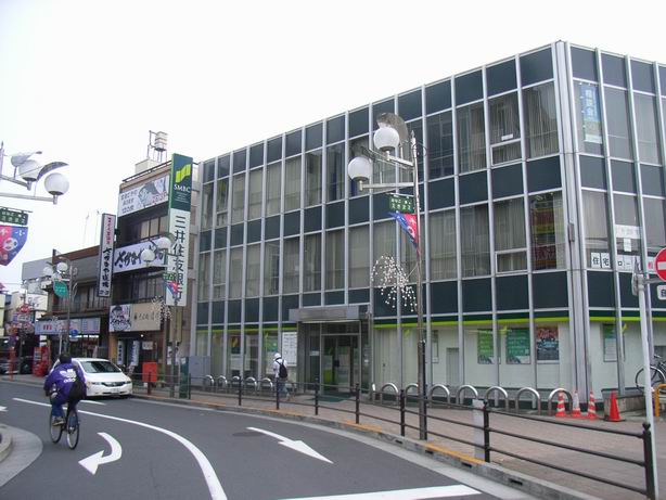 銀行　三井住友銀行花小金井支店（銀行）まで418m