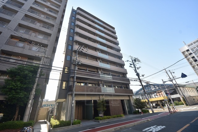 江坂プライマリーワンの外観写真