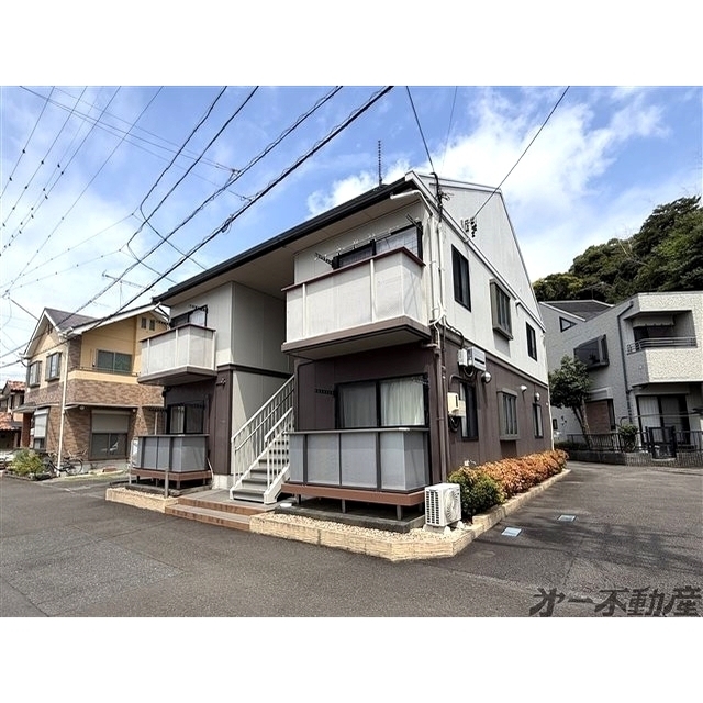 エントランス　建物外観