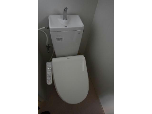 橦木ビルのトイレ写真