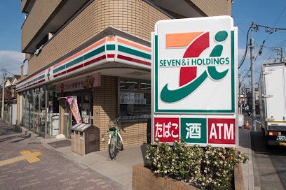 コンビニ　セブンイレブン 葛飾東新小岩4丁目店（コンビニ）まで735m