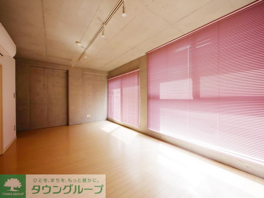 元住吉アートフラッツの居間写真