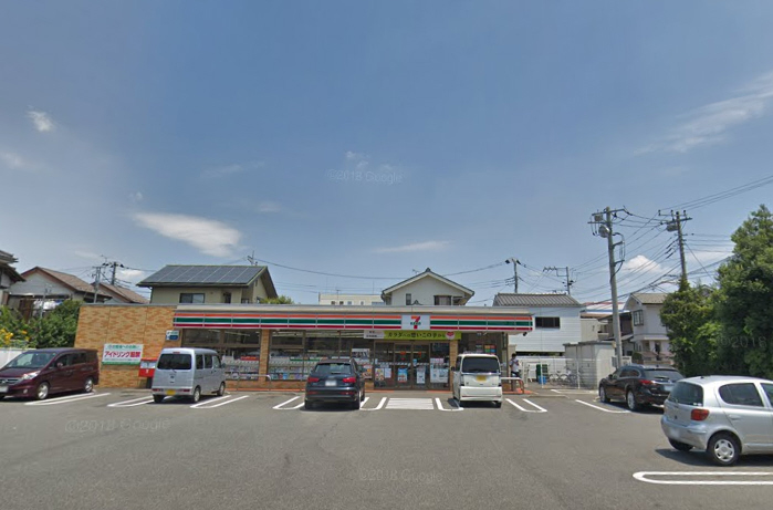 コンビニ　セブンイレブン　徒歩３分（コンビニ）まで220m
