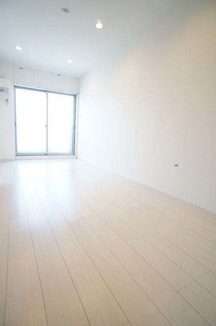 ＪＲ京浜東北線 蕨駅 徒歩9分 3階建 築11年の居間写真