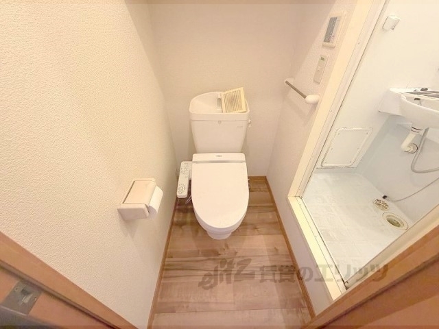 レオパレスオレオのトイレ写真